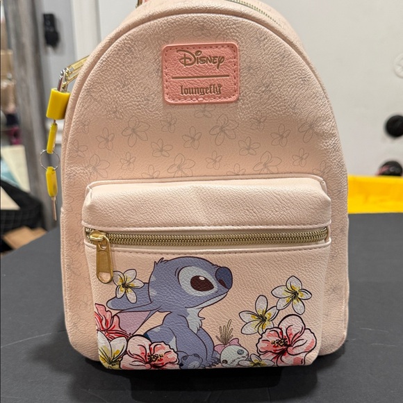 Loungefly StitchBackpack & Bundle of 7 with Stanley Cherry Blossom Pink 40ox - Picture 4 of 14